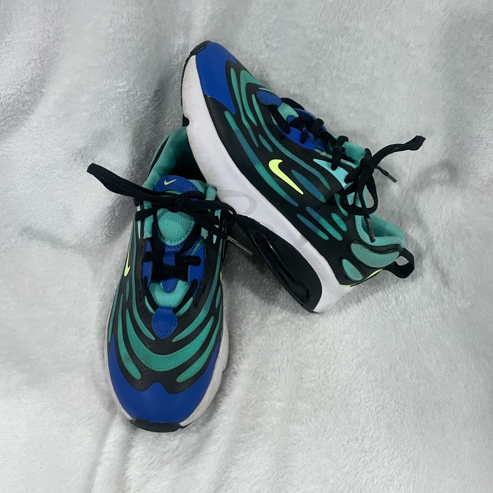 Nike Air Max Exosense Big kids shoe